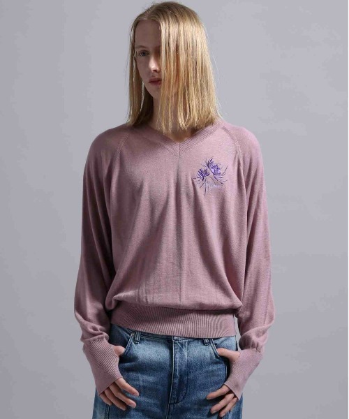 BLAYMORE(ブレイモア)の「【BLAYMORE】Waterlily V-neck Knit / 睡蓮刺繍 サムホール(ニット/セーター・メンズ・ブラック/ピンク・M/S)」の11枚目の写真