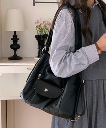 極美品◎  リュック ショルダー バッグ ブラック y2k 東原亜希さん「お出かけに“パパと兼用”プラダのリュックが活躍中