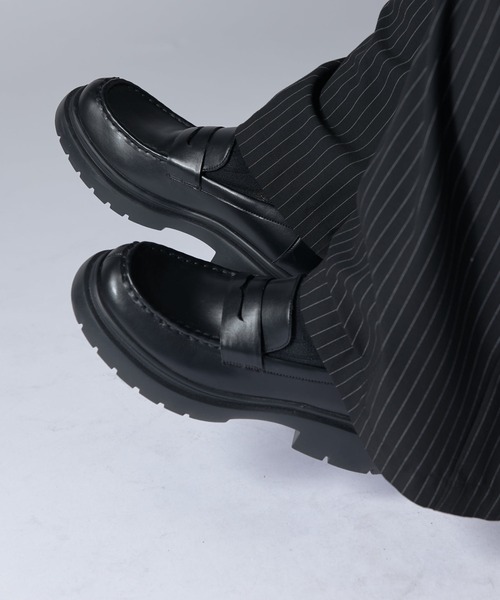 Lui's（ルイス）の「ボリュームソールローファー（ローファー・メンズ・ブラック・43/42/41）」の12枚目の写真