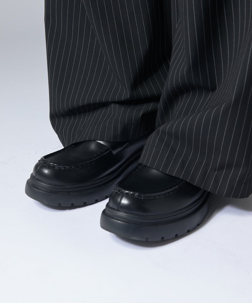 Lui's（ルイス）の「ボリュームソールローファー（ローファー・メンズ・ブラック・43/42/41）」の10枚目の写真