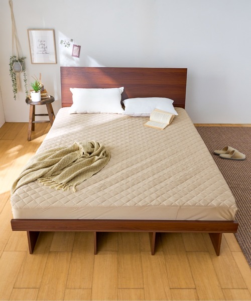 iellio(イエリオ)の「ひんやりッチ 敷パッド一体型ボックスシーツ / 寝具 冷感(寝具・レディース・イエロー/ベージュ/ラベンダー/ブルー/グレー/アイボリー・S/M/L/LL)」の3枚目の写真