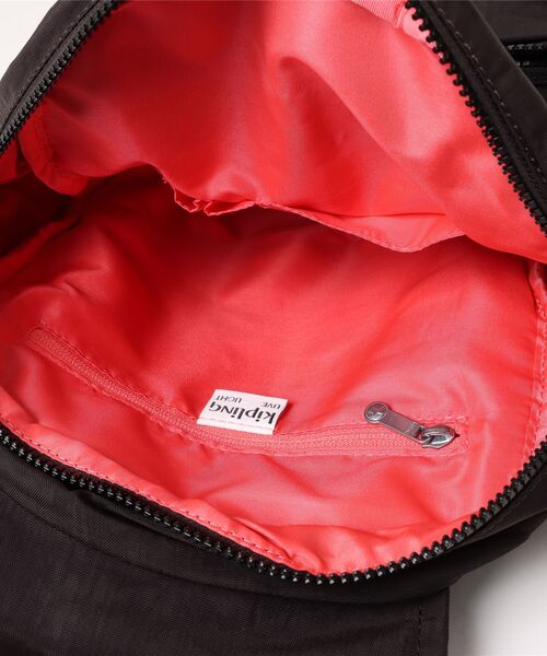kipling(キプリング)の「【kipling】キプリング Basic CITY ZIP S バックパック(バックパック/リュック・レディース・ブラック/ネイビー/ブラック系その他/グレー系その他/ブラウン系その他/ブルー系その他/ブラウン系その他2/レッド・FREE)」の18枚目の写真