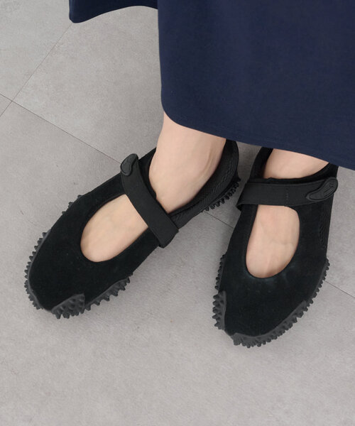 Omekashi(オメカシ)の「PUMA/プーマ MOSTRO FEY PRM(スニーカー・レディース・ブラック/オフホワイト・24.5cm/23.5cm/25.5cm)」の18枚目の写真