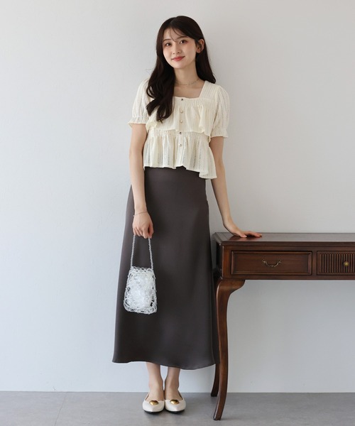 BLUEEAST（ブルーイースト）の「スクエアティアードフリルブラウス（シャツ/ブラウス・レディース・ミント/ブラック/アイボリー/ピンク/ブルー・MEDIUM）」の10枚目の写真