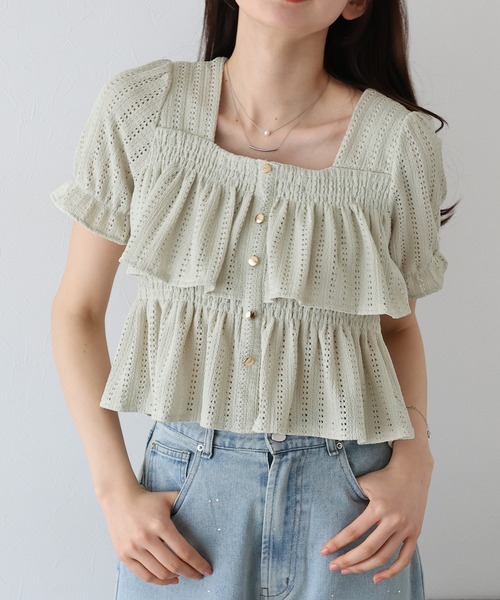 BLUEEAST（ブルーイースト）の「スクエアティアードフリルブラウス（シャツ/ブラウス・レディース・ミント/ブラック/アイボリー/ピンク/ブルー・MEDIUM）」の11枚目の写真