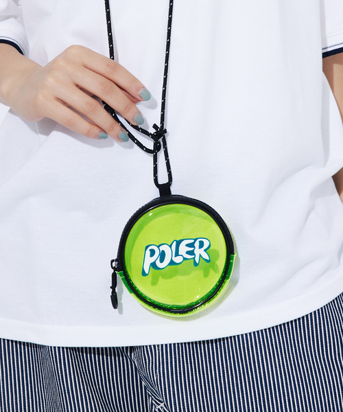 POLeR(ポーラー)の「【POLeR/ポーラー】PVC PVC ROUND POUCH/PVCマルチラウンドポーチ/ユニセックス(ショルダーバッグ・メンズ・オレンジ/ブラック/クリア/イエロー・フリー)」の2枚目の写真