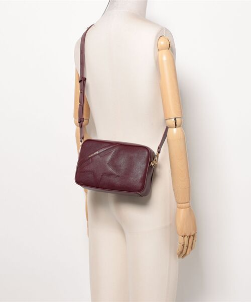 GOLDEN GOOSE（ゴールデングース）の「Star Bag レザー（ワインレッド） トーン・オン・トーンスター（ショルダーバッグ・レディース・ワインレッド・U）」の9枚目の写真