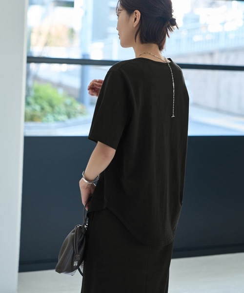 STYLE DELI(スタイルデリ)の「デコルテが開いたヌケ感5分袖Tシャツ(Tシャツ/カットソー・レディース・ホワイト/ブラック/イエロー・FREE)」の12枚目の写真