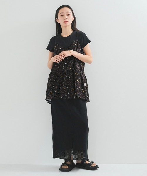 le cercle ADAM ET ROPE'(ルセルクルアダムエロペ)の「【セットアップ対応】小花柄キャミソール(キャミソール・レディース・ブラック系その他2/ブルー系その他6・FREE)」の7枚目の写真