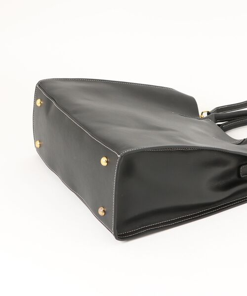 NiiNa(ニーナ)の「【 NiiNa / ニーナ 】【高品質牛革】2wayスクエアハンドトートバッグ(トートバッグ・レディース・ダークブラウン/ブラック/ブルー・FREE)」の13枚目の写真