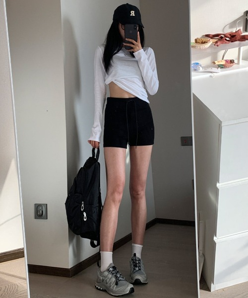 Mela(メラ)の「カットショートパンツ(その他パンツ・レディース・グレー/ブラック・S/M/L)」の17枚目の写真