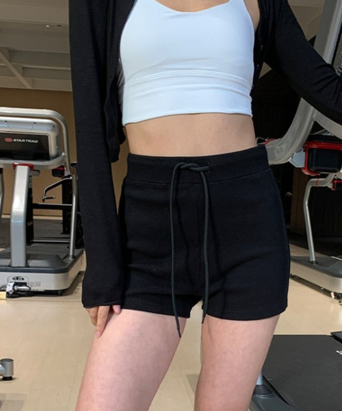 Mela(メラ)の「カットショートパンツ(その他パンツ・レディース・グレー/ブラック・S/M/L)」の3枚目の写真