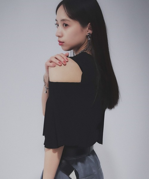 HARE（ハレ）の「オフショルレイヤーニットT(HARE)（Tシャツ/カットソー・レディース・バーガンディー/ブラック・FREE）」の11枚目の写真