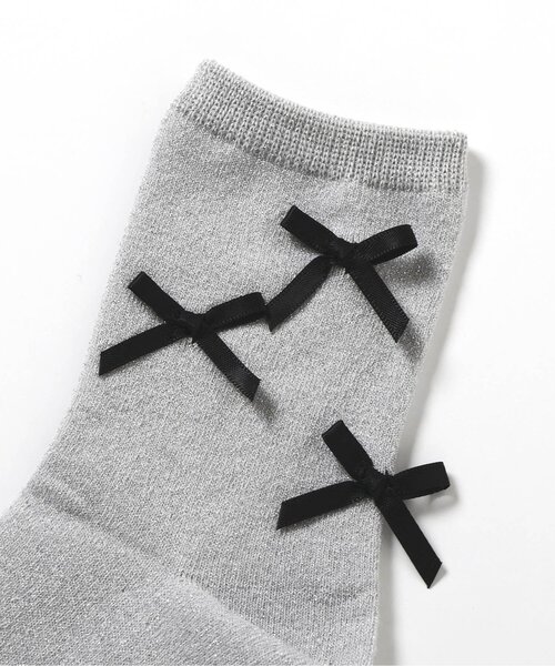 apres les cours(アプレレクール)の「メニーリボンソックス(ソックス/靴下・キッズ・シルバー/ブラック・12/15 /18/21)」の7枚目の写真
