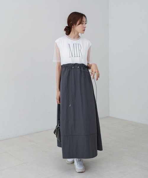 Bab(バブ)の「【低身長向けサイズあり】チュールレイヤードウエストドロストワンピース(ワンピース・レディース・モカ/チャコールグレー/ブラック・S/M)」の4枚目の写真