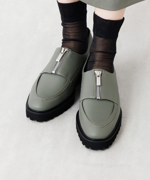 HIMIKO(ヒミコ)の「【HIMIKO】トラックソールセンタージップローファー/651325(ドレスシューズ・レディース・ブラック/カーキ/ガンメタ・25.5cm/23.0cm/25.0cm/24.5cm/24.0cm/23.5cm/22.5cm/22.0cm)」の11枚目の写真