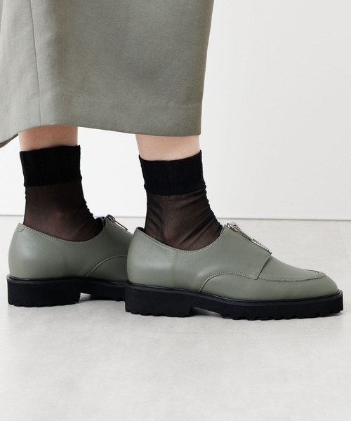 HIMIKO(ヒミコ)の「【HIMIKO】トラックソールセンタージップローファー/651325(ドレスシューズ・レディース・ブラック/カーキ/ガンメタ・25.5cm/23.0cm/25.0cm/24.5cm/24.0cm/23.5cm/22.5cm/22.0cm)」の15枚目の写真