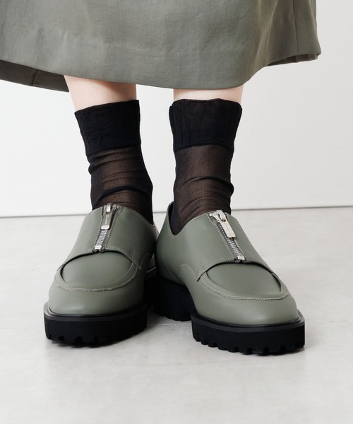 HIMIKO(ヒミコ)の「【HIMIKO】トラックソールセンタージップローファー/651325(ドレスシューズ・レディース・ブラック/カーキ/ガンメタ・25.5cm/23.0cm/25.0cm/24.5cm/24.0cm/23.5cm/22.5cm/22.0cm)」の22枚目の写真