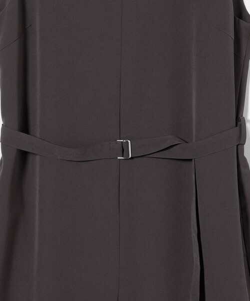 UNITED ARROWS（ユナイテッドアローズ）の「ウエストベルトオールインワン - ウォッシャブル -（つなぎ/オールインワン・レディース・ダークグレー/ブラック・36/38）」の10枚目の写真