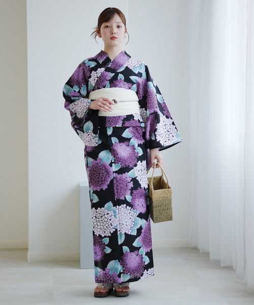 SALE 新品未使用品　utatane 浴衣　3点セット　黒紫地 浴衣3点セット 黒地に紫のあじさい（浴衣）｜utatane（ウタタネ