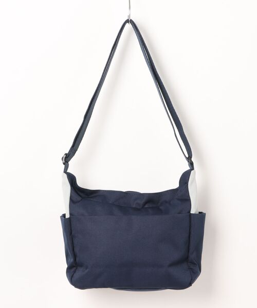 moz(モズ)の「【MOZ】モズ 多層ポケットショルダーバッグ ZZEI-28(ショルダーバッグ・レディース・ブラック/トリコロール/グレー系その他/ベージュ系その他・ONE SIZE)」の7枚目の写真