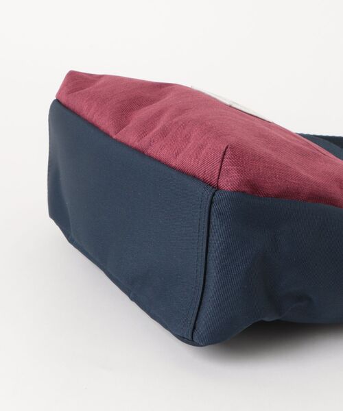 moz(モズ)の「【MOZ】モズ 多層ポケットショルダーバッグ ZZEI-28(ショルダーバッグ・レディース・ブラック/トリコロール/グレー系その他/ベージュ系その他・ONE SIZE)」の8枚目の写真