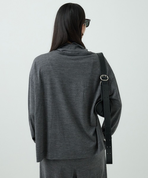 Chaos（カオス）の「Chaos(カオス)/◇佐藤佳菜子さんYouTube紹介◇　レダリーハイネックプルオーバー　【セットアップ可】（ニット/セーター・レディース・チャコール/ブラック/ネイビー・FREE）」の16枚目の写真