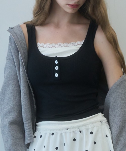 Birthday room(バースデイルーム)の「レース付レイヤードタンクトップ/layered tank top with lace(タンクトップ・レディース・ブラック/グレー・FREE)」の4枚目の写真