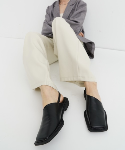 COS 黒 スクエアトゥ ミュール SQUARE-TOE LEATHER SLIDES スクエアトゥレザースライダー