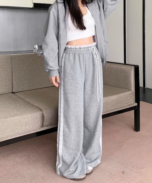 REMUR(レミュール)の「ウエストサイドレースワイドパンツ(その他パンツ・レディース・グレー/ネイビー/ブラック・L/M/S)」の12枚目の写真