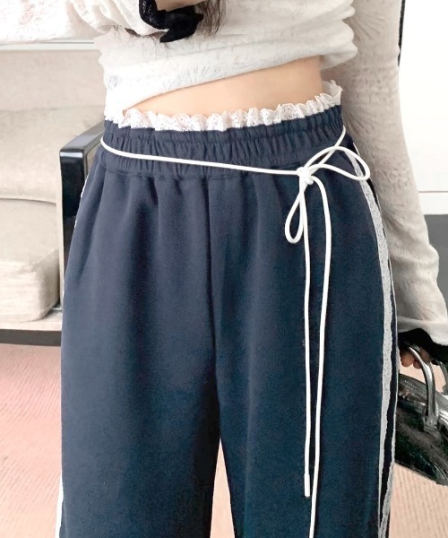 REMUR(レミュール)の「ウエストサイドレースワイドパンツ(その他パンツ・レディース・グレー/ネイビー/ブラック・L/M/S)」の19枚目の写真