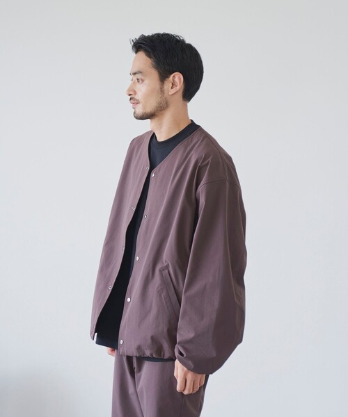 coen(コーエン)の「ハイカーテックノーカラージャケット【防シワ/ストレッチ/撥水/ウォッシャブル】(ノーカラージャケット・メンズ・ブラック/ダークブラウン/ダークグレー・S/M/L/XL)」の18枚目の写真