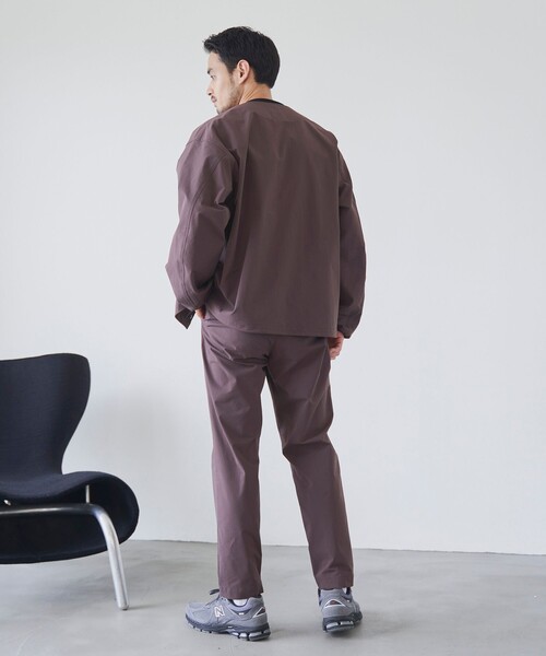 coen(コーエン)の「ハイカーテックノーカラージャケット【防シワ/ストレッチ/撥水/ウォッシャブル】(ノーカラージャケット・メンズ・ブラック/ダークブラウン/ダークグレー・S/M/L/XL)」の21枚目の写真