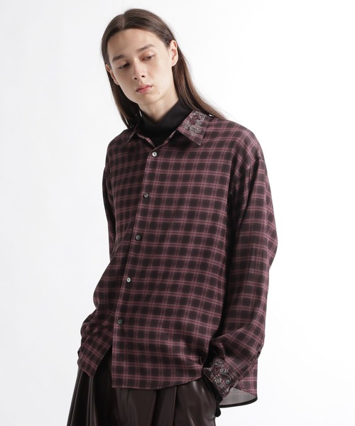 HARE（ハレ）の「【SET UP対応 イージーケア機能】TOROMIシシュウシャツ(HARE)（シャツ/ブラウス・メンズ・ホワイト/レッド/ブラック/グレー/ライトブルー/ブルー/グレー系その他/サックスブルー系/ブラック系その他/グレー系その他2/レッド系その他・SMALL/MEDIUM）」の11枚目の写真