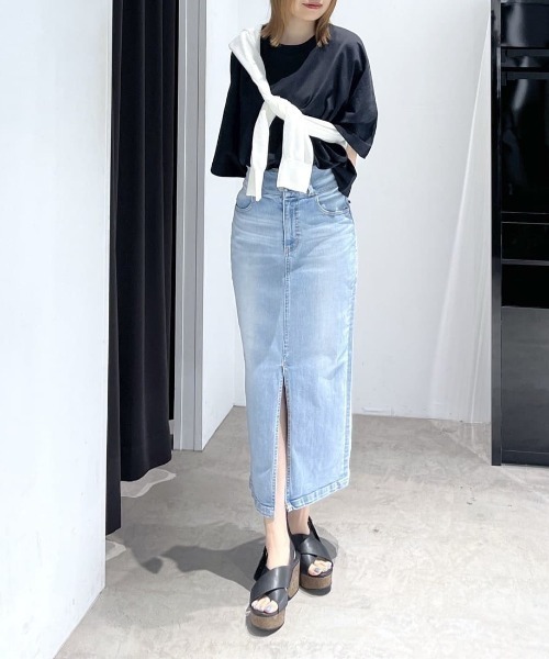 AZUL by moussy(アズールバイマウジー)の「【サイズ,身長別画像あり】AZUL DENIM ハイウエストスカート(デニムスカート・レディース・ライトブルー・X-SMALL/LARGE/SMALL/MEDIUM)」の13枚目の写真