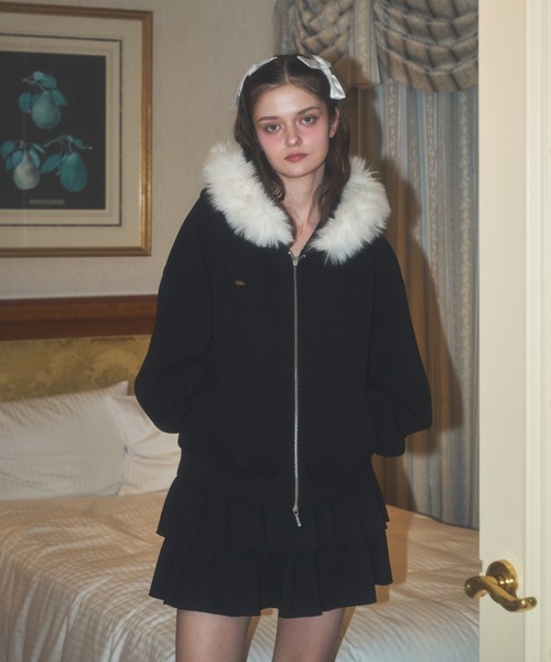 セール】【初回即完】ファーフードもちっとボリュームパーカー