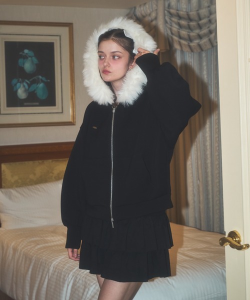 初回即完】ファーフードもちっとボリュームパーカー（パーカー