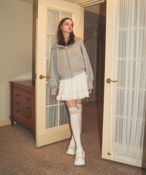 Lovilyn(ラヴィリン)の「【初回即完】ファーフードもちっとボリュームパーカー(パーカー・レディース・グレー系その他/ブラック/ホワイト系その他/ホワイト/グレー/ブラック系その他・FREE)」の12枚目の写真