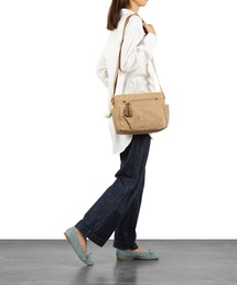 Kanana Project（カナナプロジェクト）の「タッセル-e ショルダーバッグ 横 68872（ショルダーバッグ）」