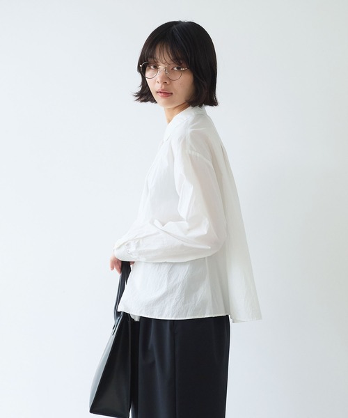bulle de savon(ビュルデサボン)の「basic cotton タックブラウス(シャツ/ブラウス・レディース・ホワイト/ブルー/その他・FREE)」の6枚目の写真