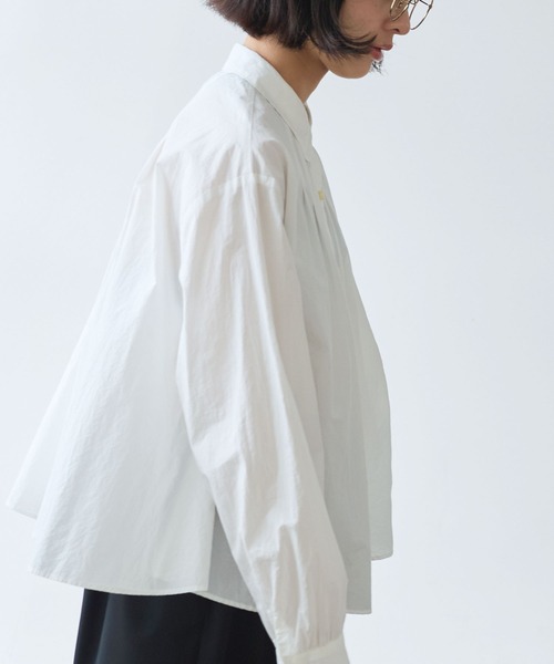 bulle de savon(ビュルデサボン)の「basic cotton タックブラウス(シャツ/ブラウス・レディース・ホワイト/ブルー/その他・FREE)」の8枚目の写真