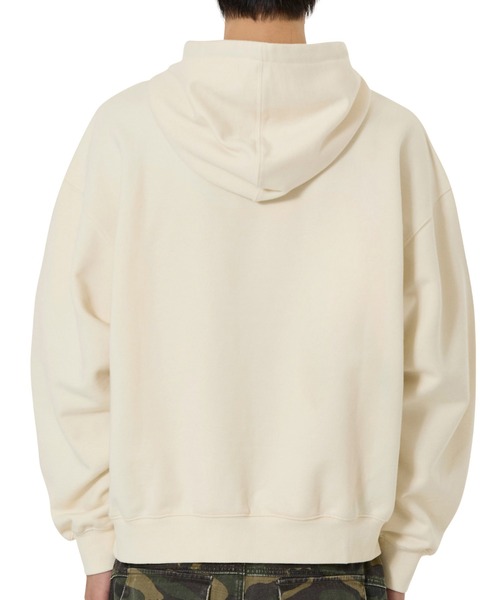 OY（オーワイ）の「『OY/オーワイ』NUMB PATCH HOODIE/NUMBパッチプルオーバーパーカー（パーカー・レディース・アイボリー/ブラック・M/L）」の5枚目の写真