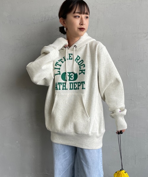 Champion（チャンピオン）の「[Champion/チャンピオン] リバースウィーブ カレッジロゴプリントスウェットパーカー（パーカー・レディース・グレー/ブラック/オートミール/ネイビー・XXL/XL/L）」の20枚目の写真