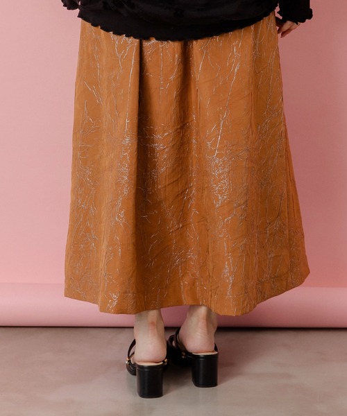 iS ScoLar（イズスカラー）の「553213：パリ・アート柄 リバーシブルプリーツスカート（スカート・レディース・ネイビー/ブラウン/ブラック・M）」の6枚目の写真