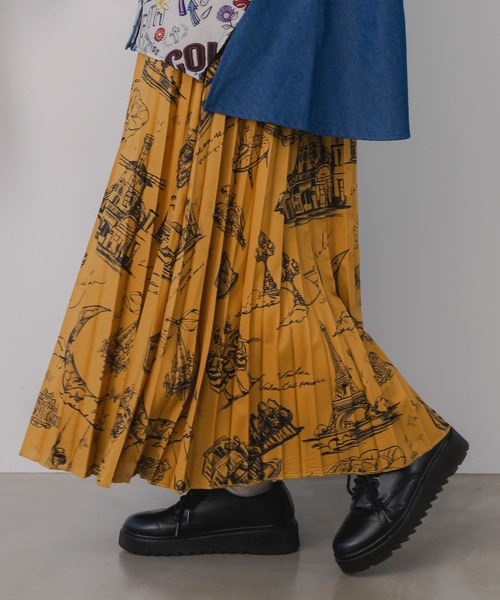 iS ScoLar（イズスカラー）の「553213：パリ・アート柄 リバーシブルプリーツスカート（スカート・レディース・ネイビー/ブラウン/ブラック・M）」の8枚目の写真