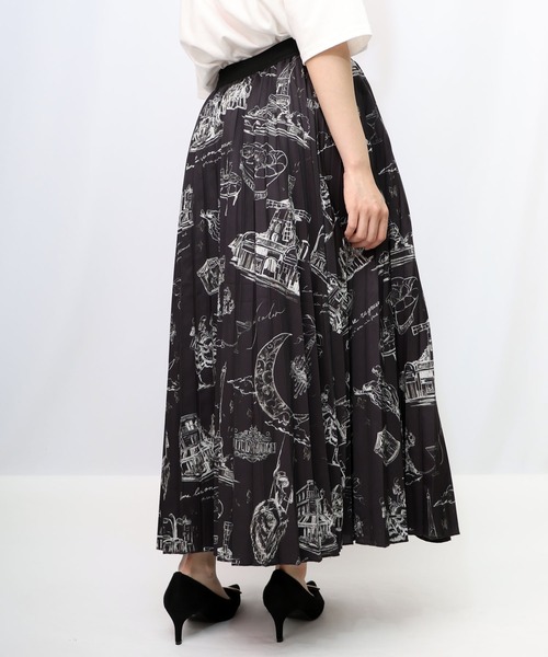 iS ScoLar（イズスカラー）の「553213：パリ・アート柄 リバーシブルプリーツスカート（スカート・レディース・ネイビー/ブラウン/ブラック・M）」の12枚目の写真