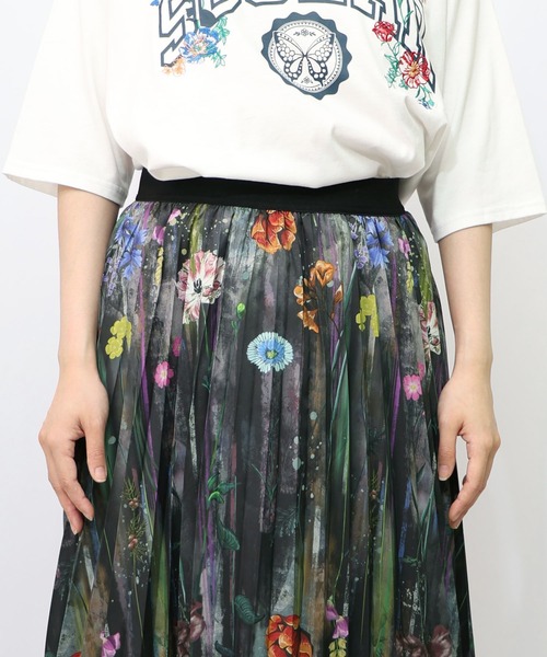 553213：パリ・アート柄 リバーシブルプリーツスカート（スカート  