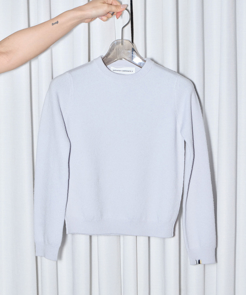 extreme cashmere（エクストリーム　カシミヤ）の「EXTREME CASHMERE X KID：ニット（ニット/セーター・レディース・アイボリー/ピンク・FREE）」の2枚目の写真