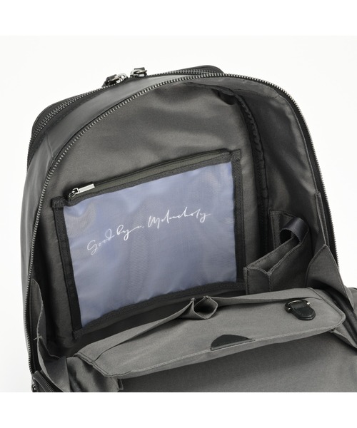 W&.Day/Night(ダブルアンド デイナイト)の「ピルクエット レザーリュック A4サイズ 13.3インチPC収納 19011(バックパック/リュック・レディース・ブラック/グレイッシュベージュ・FREE)」の19枚目の写真