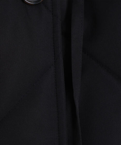 NATURAL BEAUTY BASIC（ナチュラルビューティーベーシック）の「◇2wayダイヤキルティングブルゾン（ブルゾン・レディース・オフホワイト/ブラック・SMALL/MEDIUM）」の11枚目の写真